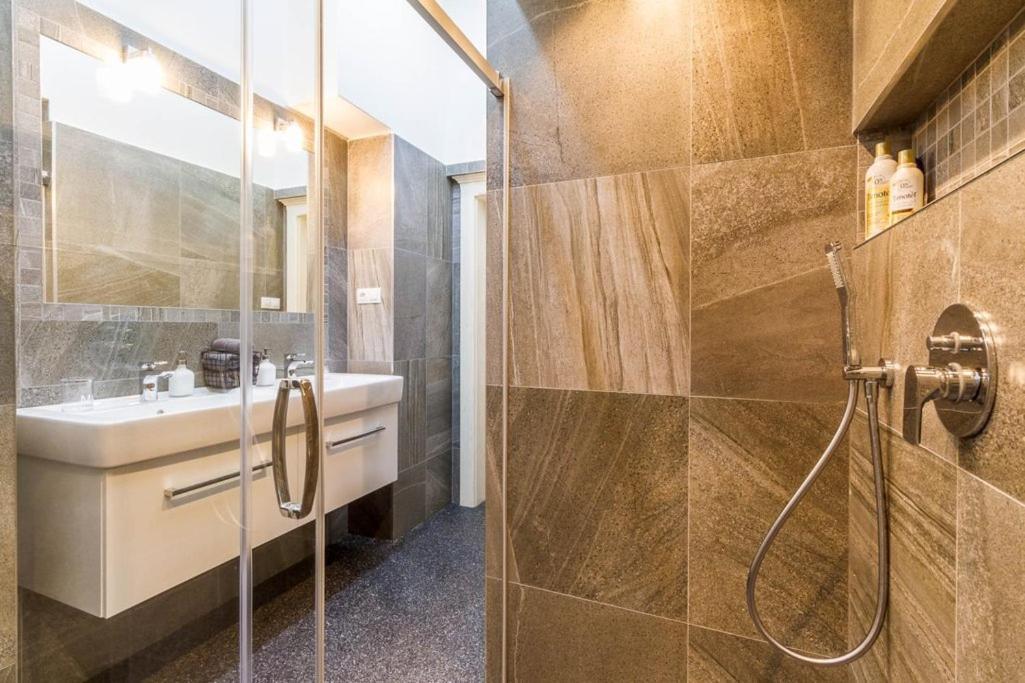 Stylish Apartment 5 Minutes Walk From City Center ปราก ภายนอก รูปภาพ